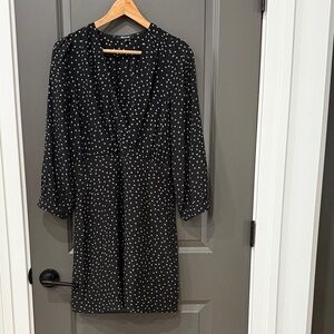 Madewell Star Print 100% silk short vneck dress